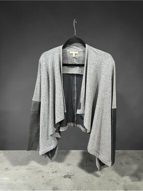 Bordeaux Gray Draped Open-Front Cardigan with Black Sleeve Panels